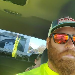 Meet your Posher, Robert